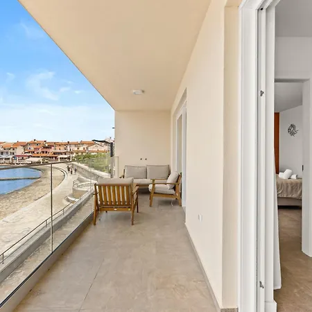 Calypso Apartament *