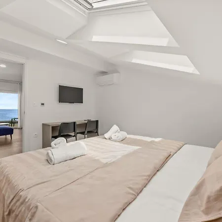 Calypso Apartament *