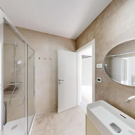 Calypso Apartment *