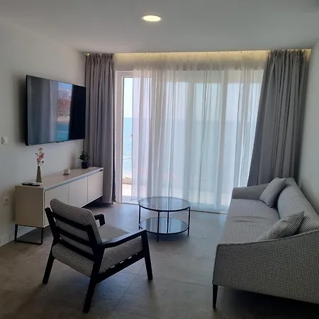 Calypso Apartment